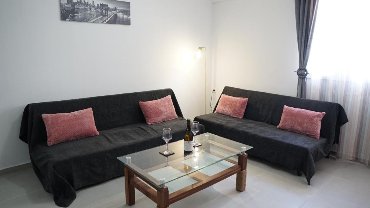 Nikolas Family Apartments Moirai Екстер'єр фото